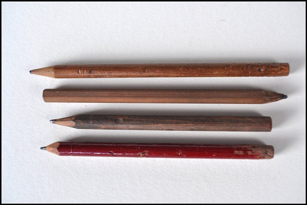 Итальянский карандаш. Графитные карандаши 16 век. Графитные карандаши 18 век. Старинный карандаш. Антикварный карандаш.