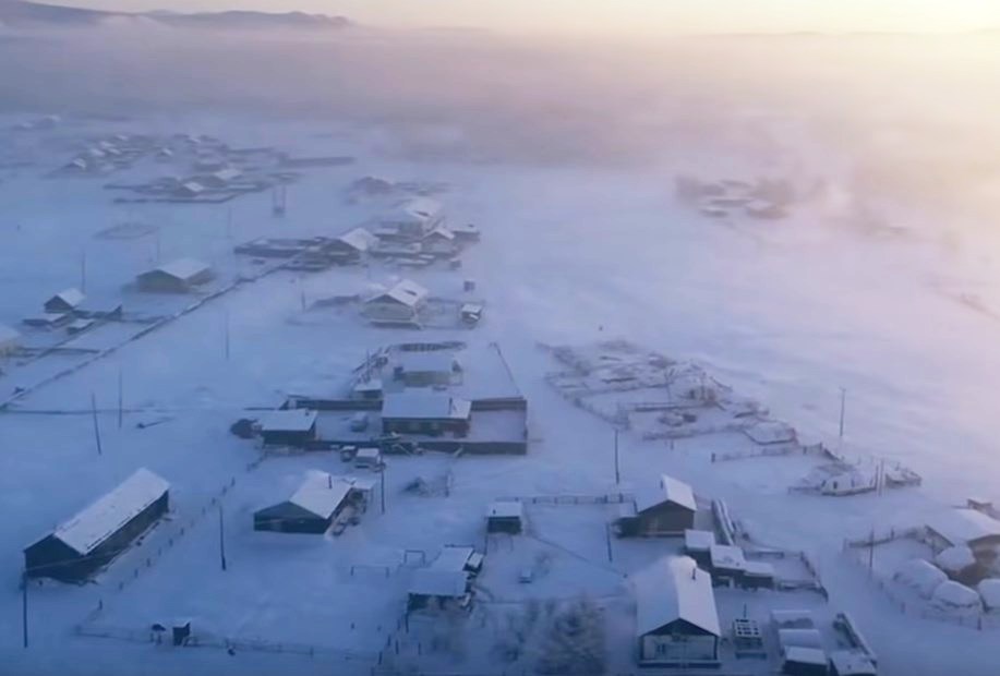 Климатический пояс верхоянск россия. Поселок Оймякон Якутия. Оймякон -70. Оймякон и Верхоянск. Оймякон полюс холода.