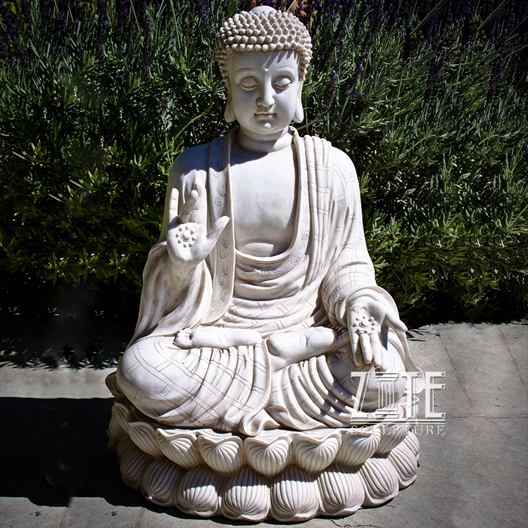 Расы для будды. Будда Шакьямуни статуя Бог. Будда Шакьямуни в Китае. Статуя божества Китая. Мурти Будды.
