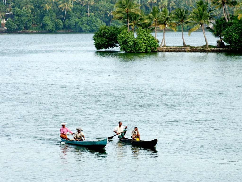 Керала индия отзывы. Тривандрум Керала. Керала Раш Kerala обои. Kerala Индия отзывы. Индия отзывы туристов.