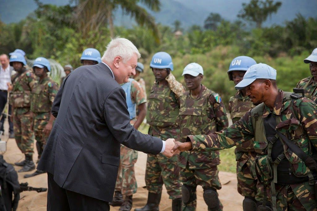 Первая миротворческая операция. ООН peacekeeping. Миротворцы ООН В Либерии. Un peacekeeping Operations. Миротворцы ООН В Либерии 2003.