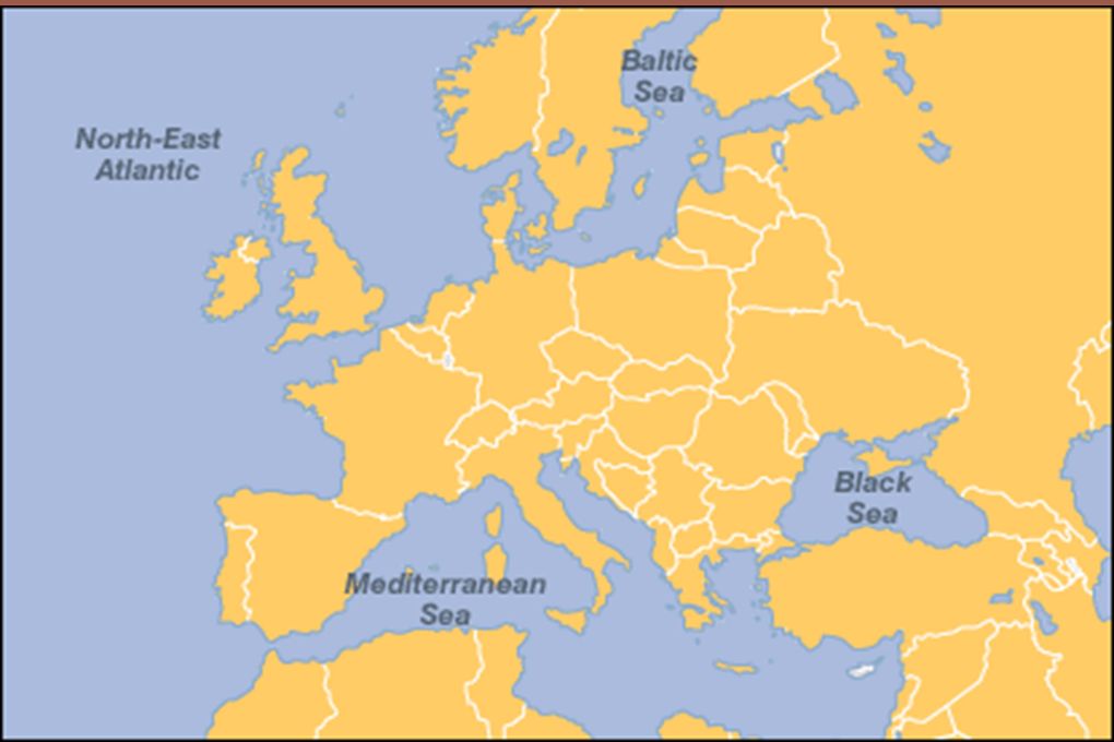 Европа омывается океанами. Моря омывающие Европу. Моря омывающие Европу на карте. Моря и океаны омывающие Европу. Карта Европы с морями.
