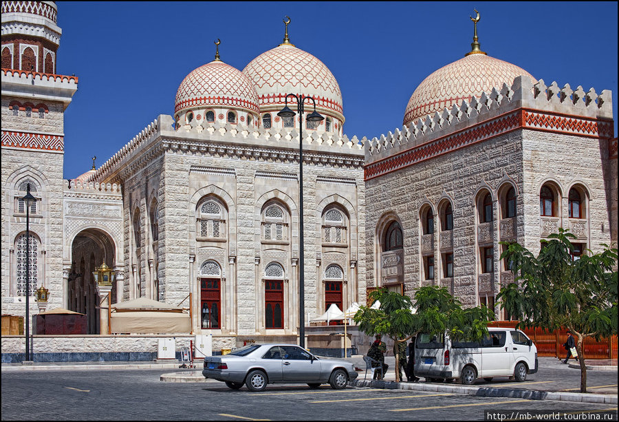 Г сана. Мечеть Аль-Салех, Сана. Мечеть Емен Йемен al-Saleh Mosque. Сана столица Йемена. Йемен Сана достопримечательности.