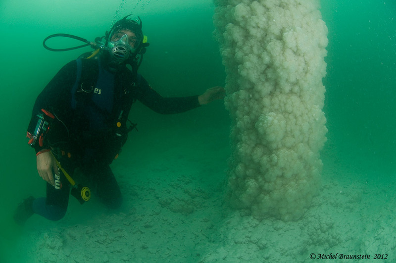 Мертвое море под водой