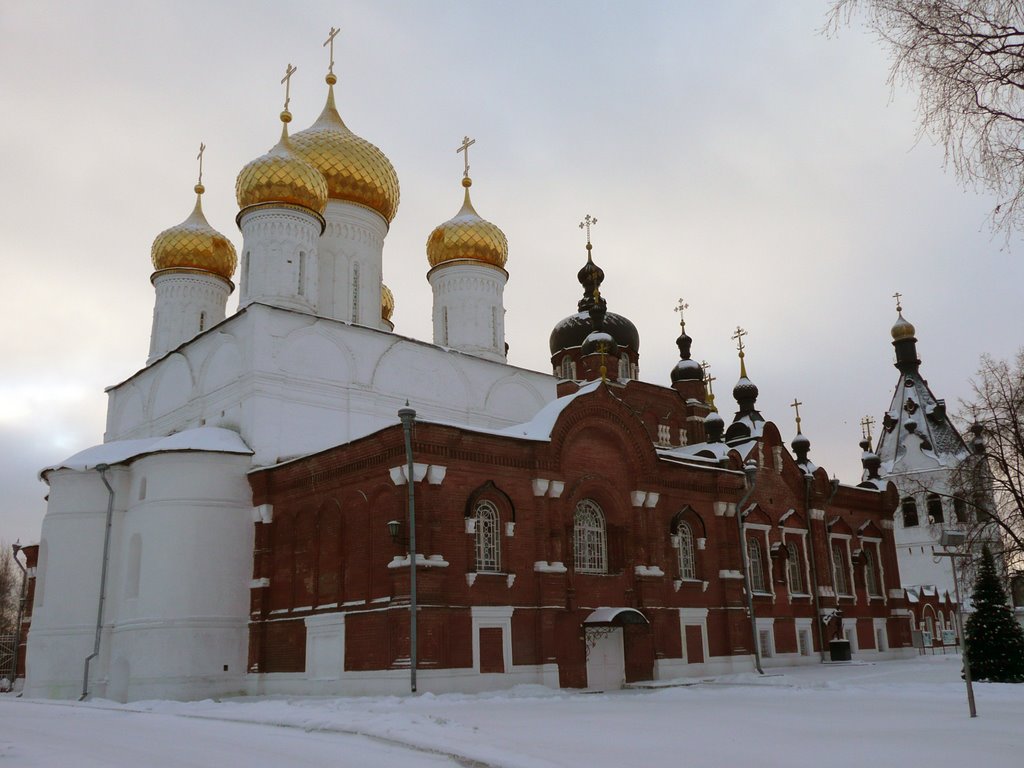 Русско кострома. Богоявленский женский монастырь Кострома. Богоявленский Анастасиин монастырь. Кострома Анастасиин женский монастырь. Богоявленский-Анастасиин монастырь, г.Кострома.