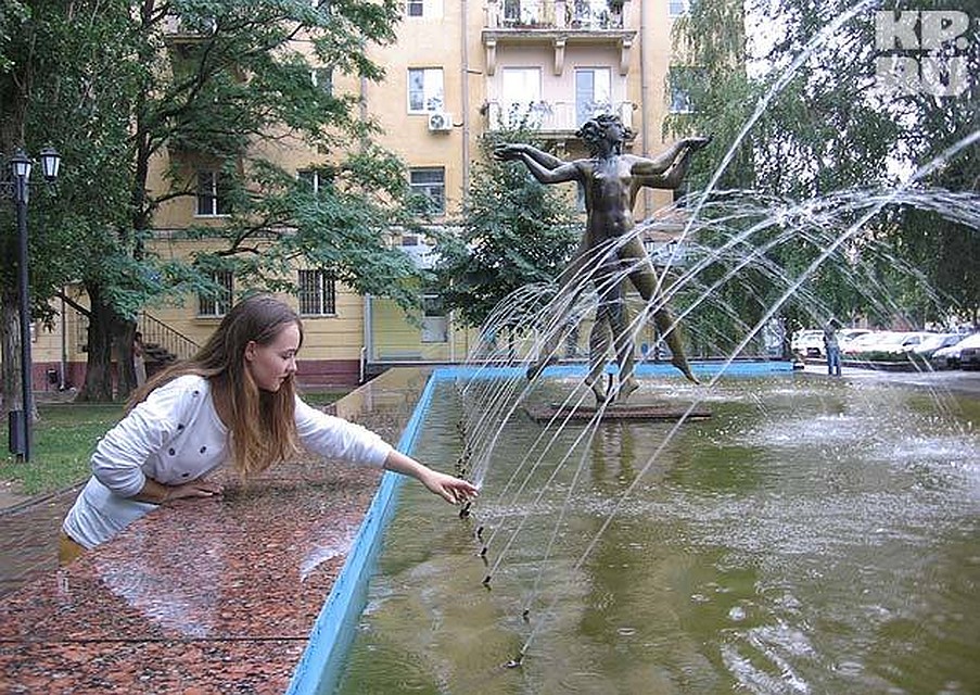 Не фонтан. Не фонтан выражение. Вообще не фонтан. Прямо скажем не фонтан.