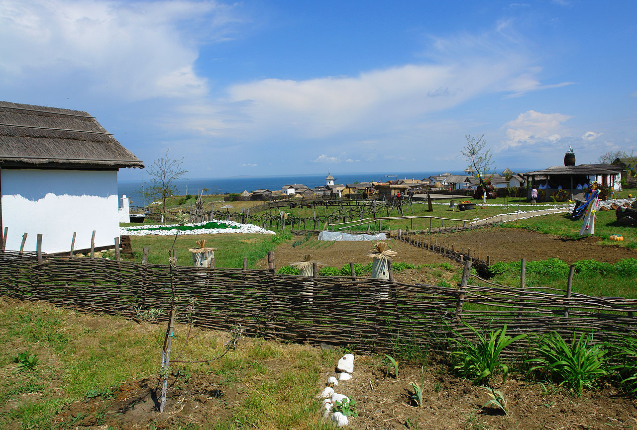 Тамань краснодарский. Тамань Краснодарский край. Станица Тамань Краснодарский. Краснодарский край станица Таманская. Синица Тамань Краснодарский край.