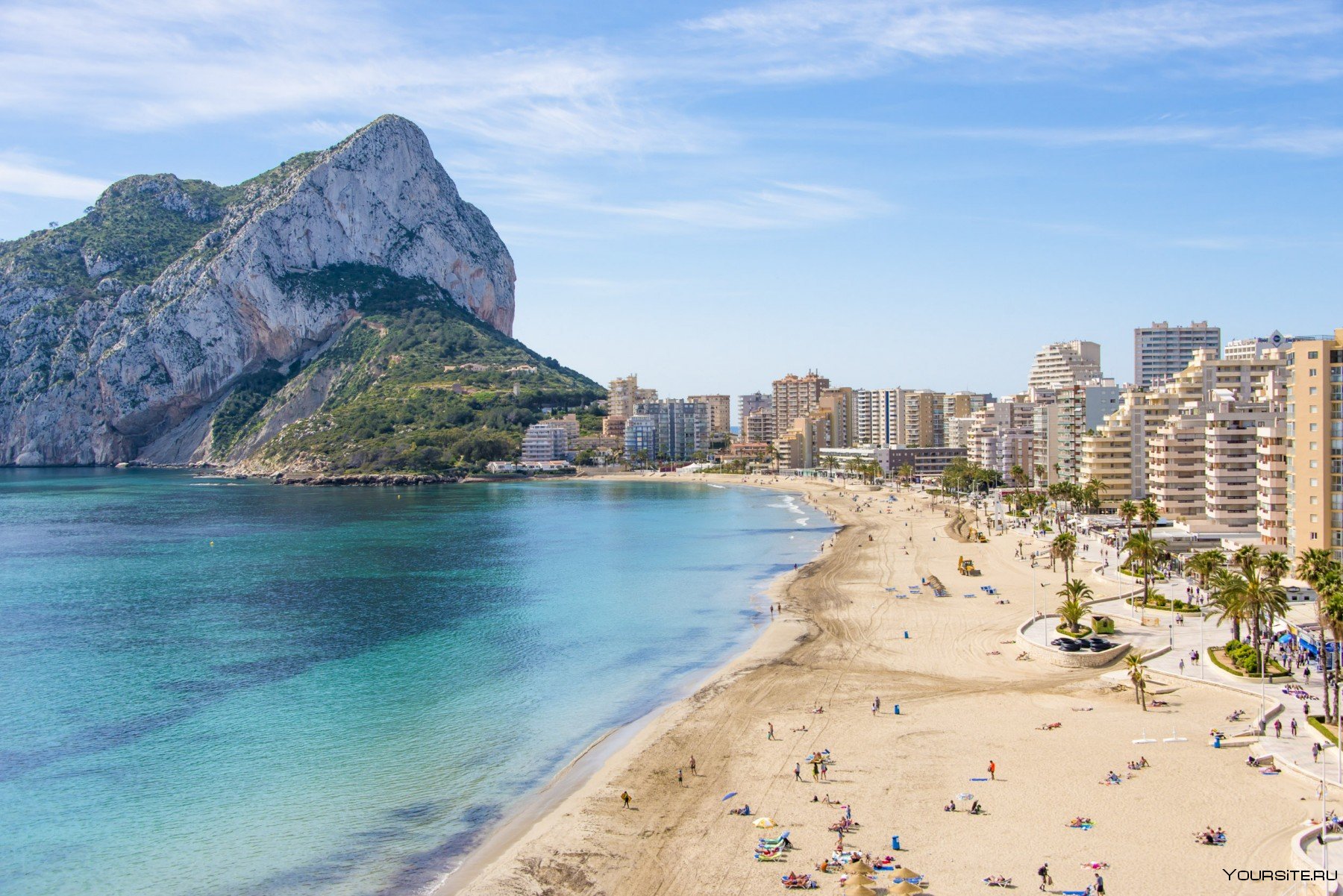 Кост что это. Кальпе Аликанте Испания. Costa Blanca Испания. Гора Ифач в Кальпе. Кальп (Кальпе).