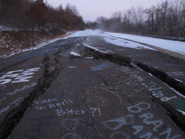 15.) Centralia (Pennsylvania): This was one a busy mining town, until the coal veins under the city caught fire. This dangerous fire has been burning since 1962. The town was bandoned, except for approximately 10 people who still live there. The creepy town was the visual inspiration for the horror movie Silent Hill.