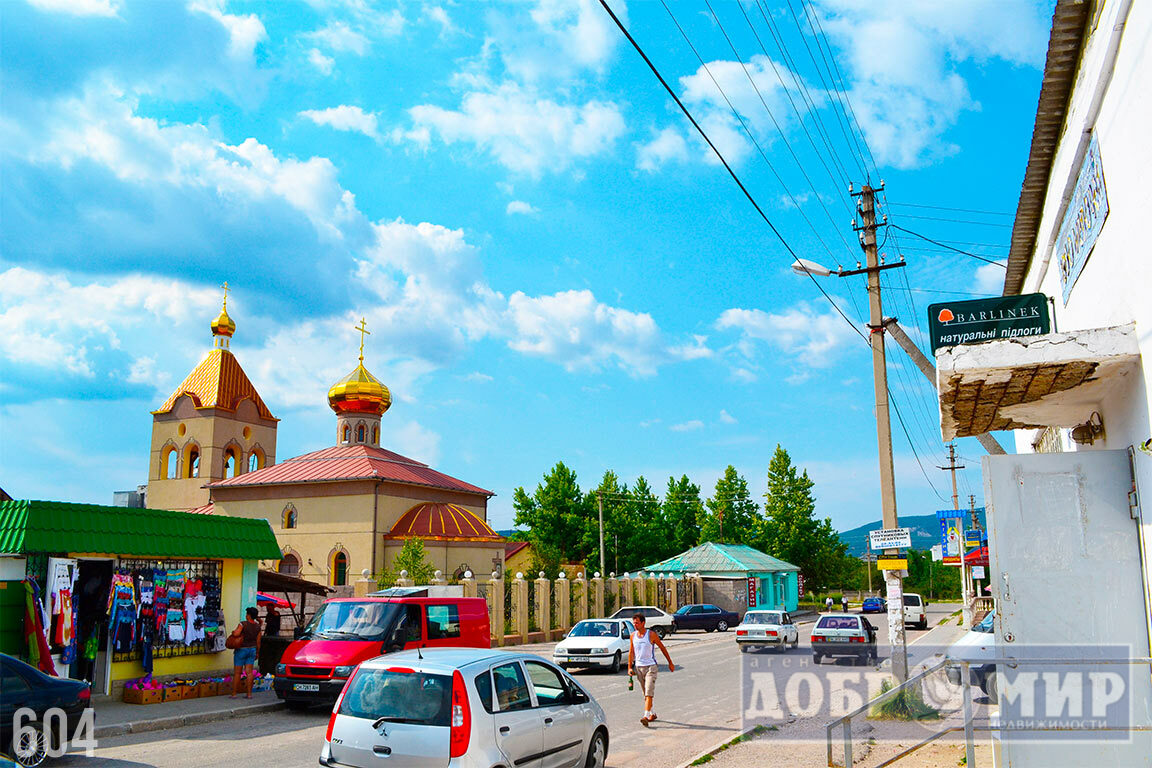 Села севастополь. Село Орлиное Крым. Село Орлиное Севастополь. Церковь в посёлке Орлиное Севастополь. Село Орлиное фото.