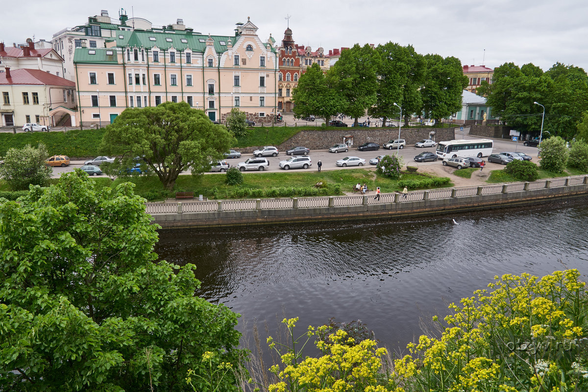 Санкт петербург выборгский. Набережная Апраксина Выборг. Выборг набережная Адмирала. Набережная Адмирала Апраксина Воронеж. Выборг Петергоф.