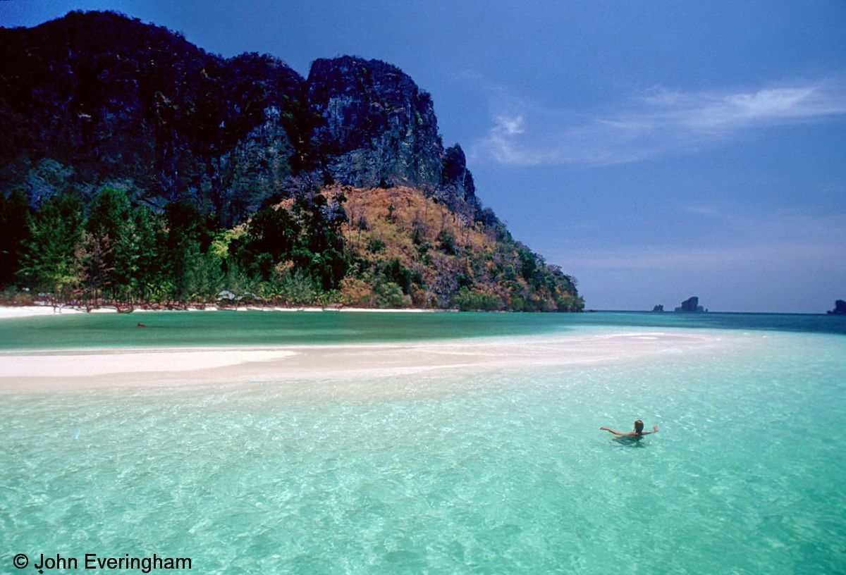 Тайланд индийский океан. Poda Island Krabi, Thailand. Пода (остров). Индийский океан Таиланд. Тайланд голубая вода.