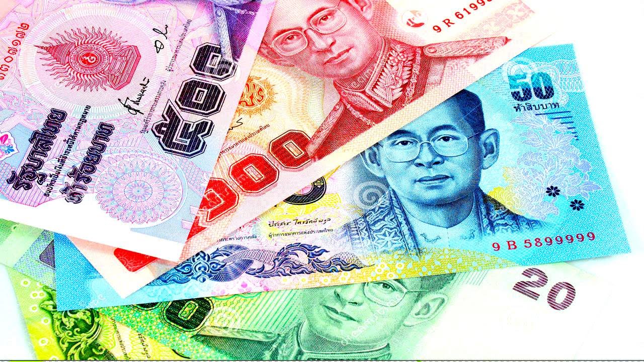 Евро или доллар в тайланде. Рубль к Бату в Тайланде. Бат валюта. Денежная валюта Тайланда. Бат деньги Тайланда.