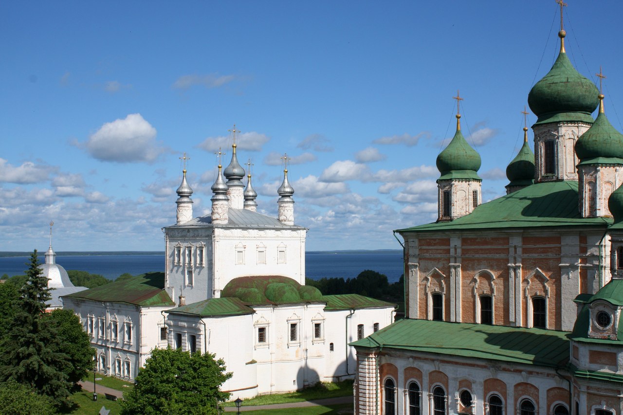 Культура монастырей. Успенский Горицкий монастырь (Переславль-Залесский). Горицкий Успенский монастырь Переславль. Переславль Залесский Курицкий монастырь. Золотое кольцо Переславль-Залесский Горицкий монастырь.