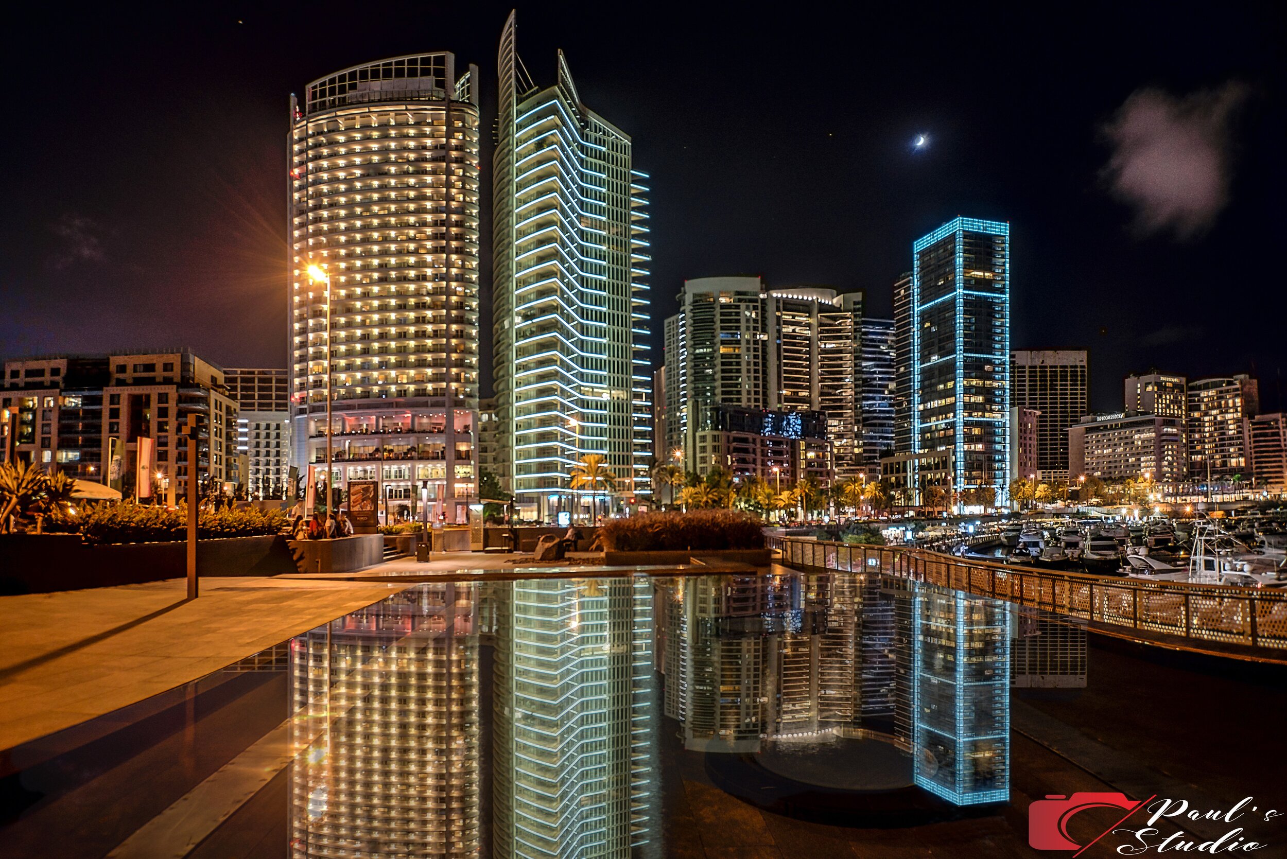 Телефона бейрут. Ливан Бейрут. Ночной Бейрут. Абу Даби Бейрут. Бейрут небоскребы.
