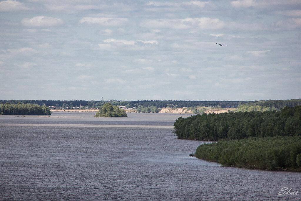 Сколько городов на оби. Река Обь камень на Оби. Камень на Оби остров. Алтайский край город камень на Оби достопримечательности. Камень на Оби протока.