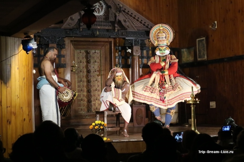 Представление Kerala Kathakali Dance в Кочи