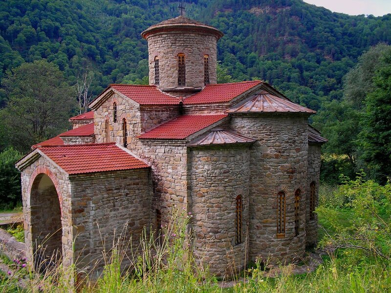 Самая старинная церковь. Древние христианские храмы Измира. Северный Зеленчукский храм внутри. Древний храм в Крыму 1-4 века.