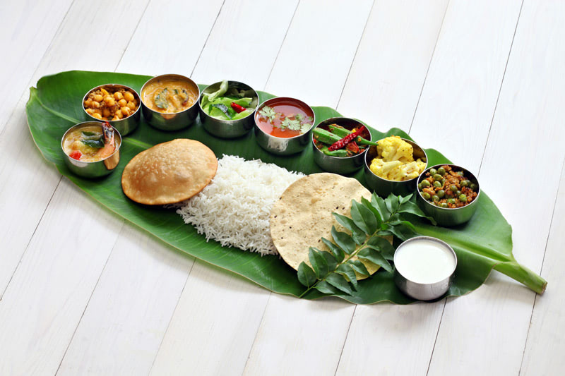Индийскую еду кушают руками
