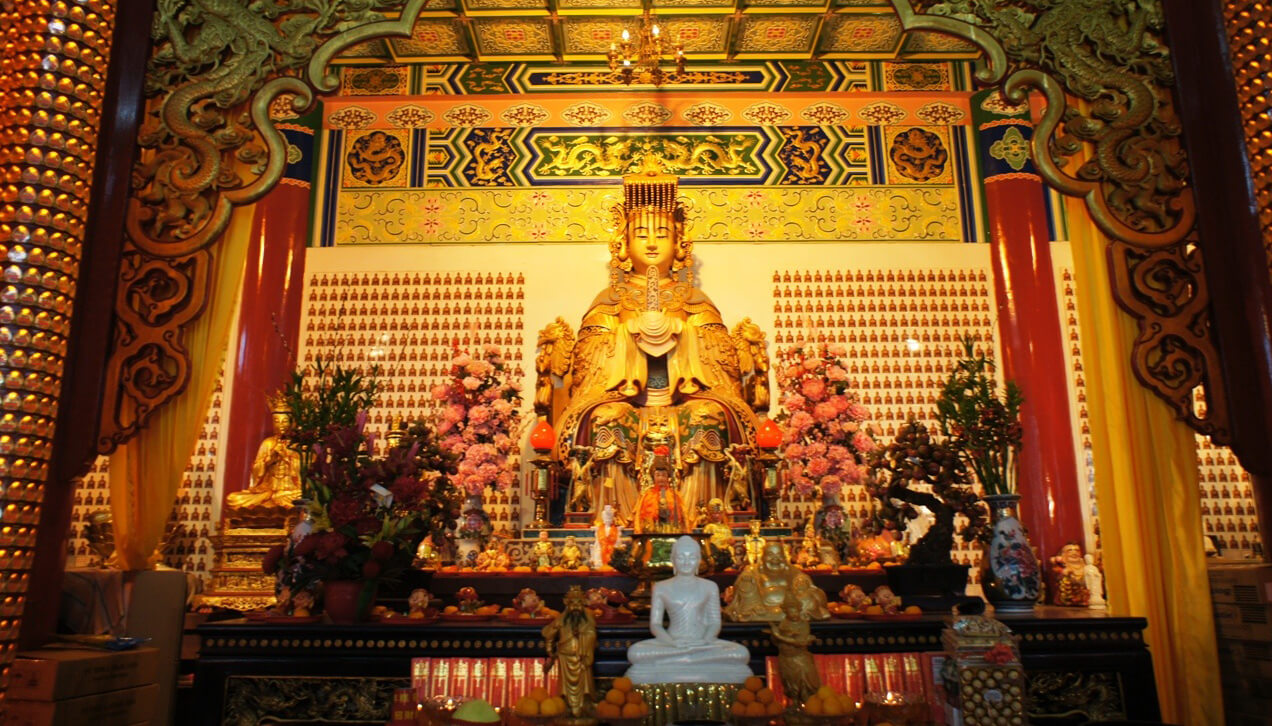 Статуя Thean Hou в храме Тянь Хоу
