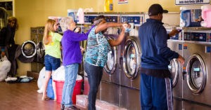 Почему в США нельзя иметь стиральную машину дома