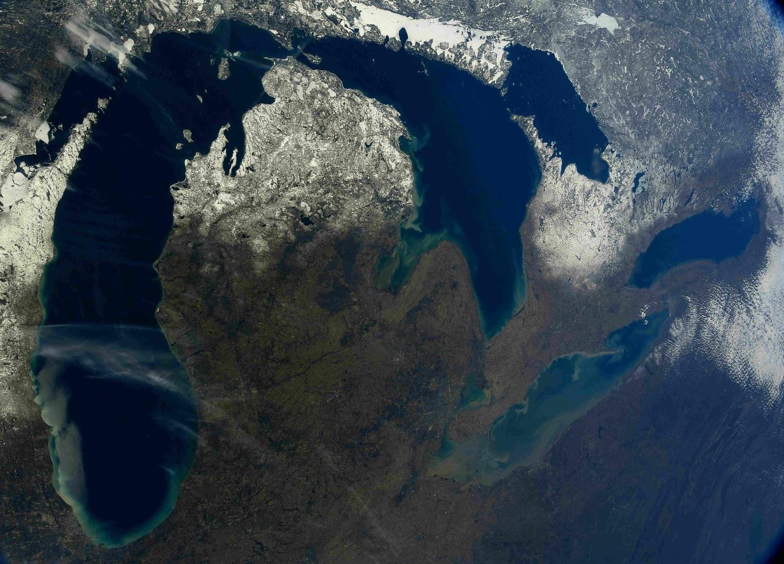 Район великих американских озер. Великие озера Северной Америки great Lakes. Озеро Мичиган Северная Америка. Пять великих озер Америки. Великие озера Чикаго.