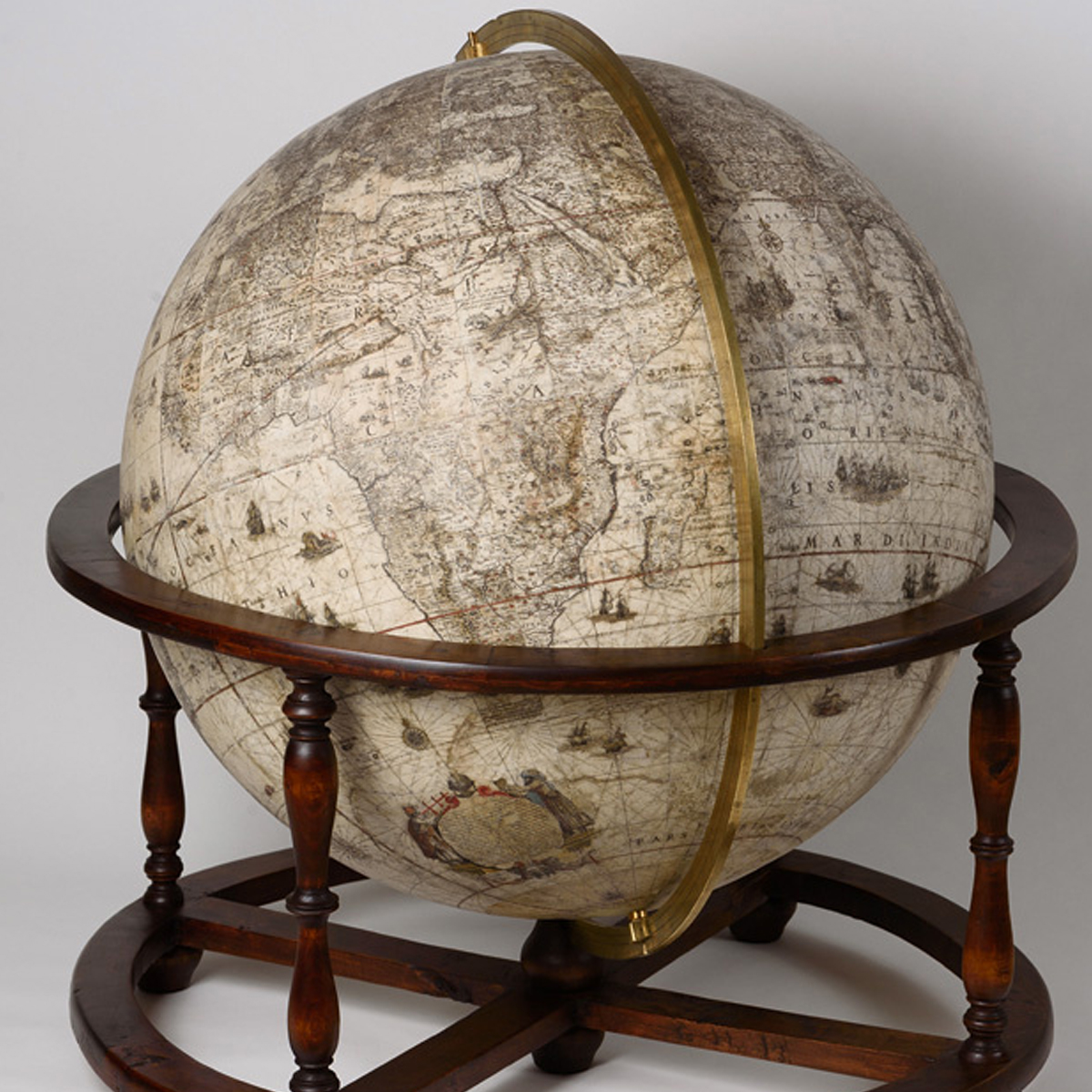 глобус петра 1 в историческом музее