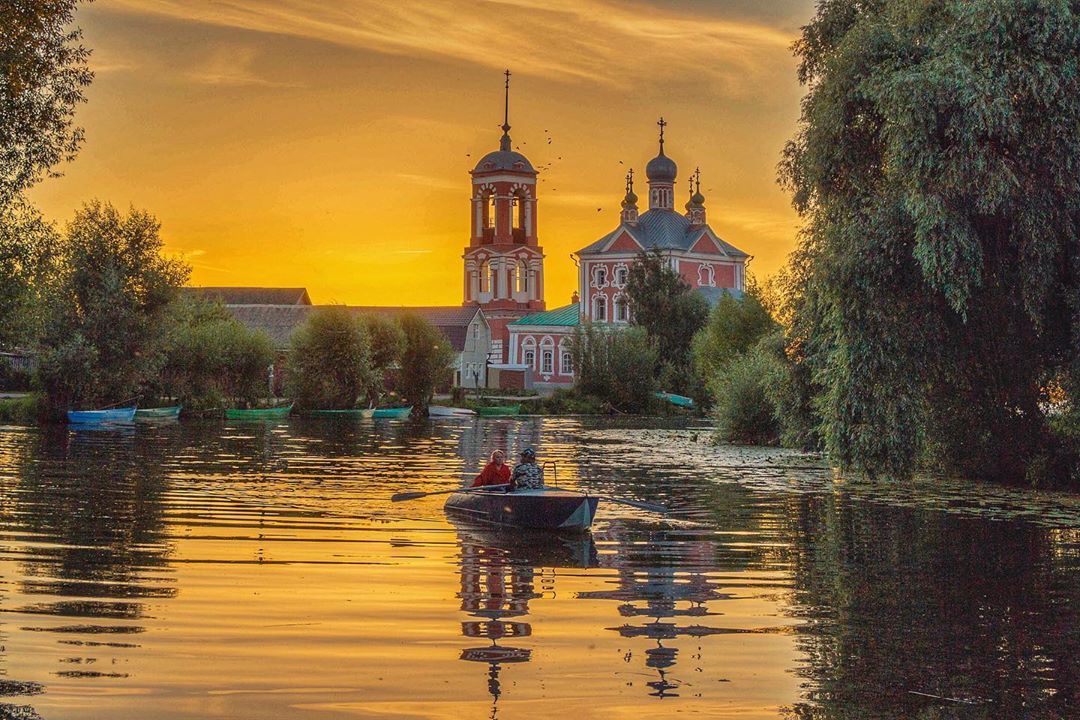 Переславль ярославская область. Переславль-Залесский Ярославская область. Переяславль Залесский Ярославская обл. Весенний Переславль Залесский.