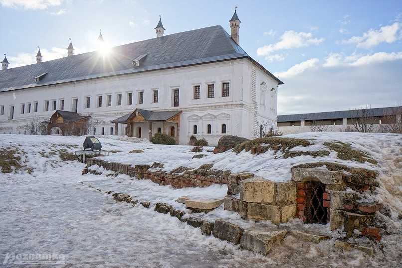 Археологические раскопки в Саввино-Сторожевском монастыре Звенигород