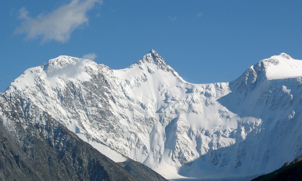 Гора Белуха на Горном Алтае