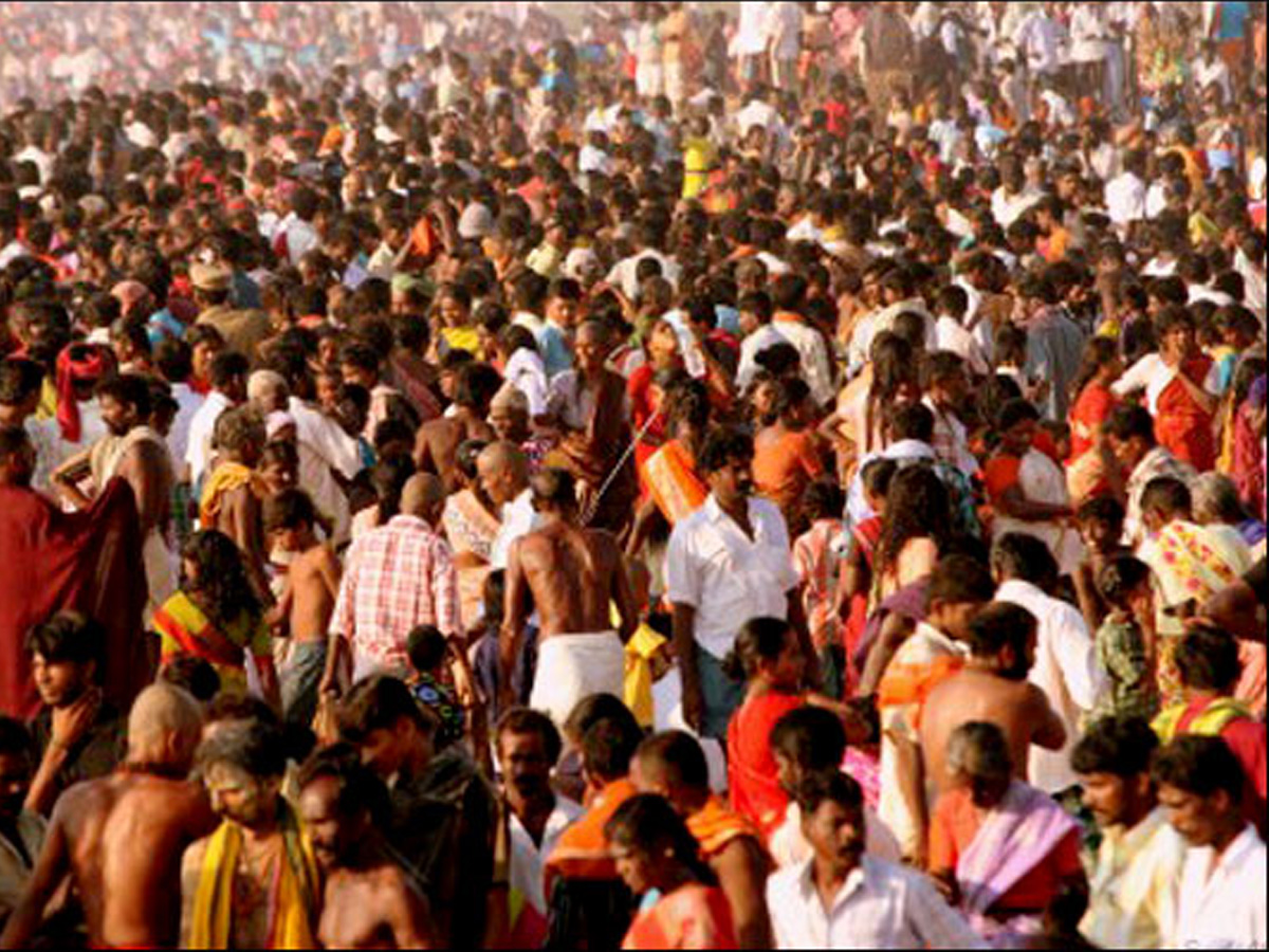 Основные проблемы индии. Население Индии. Индия много людей. Демографическая проблема фото. Индия перенаселение методы борьбы.