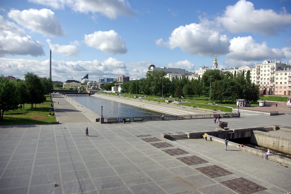 O2PTq6gfwm0 Екатеринбург - столица Урала.