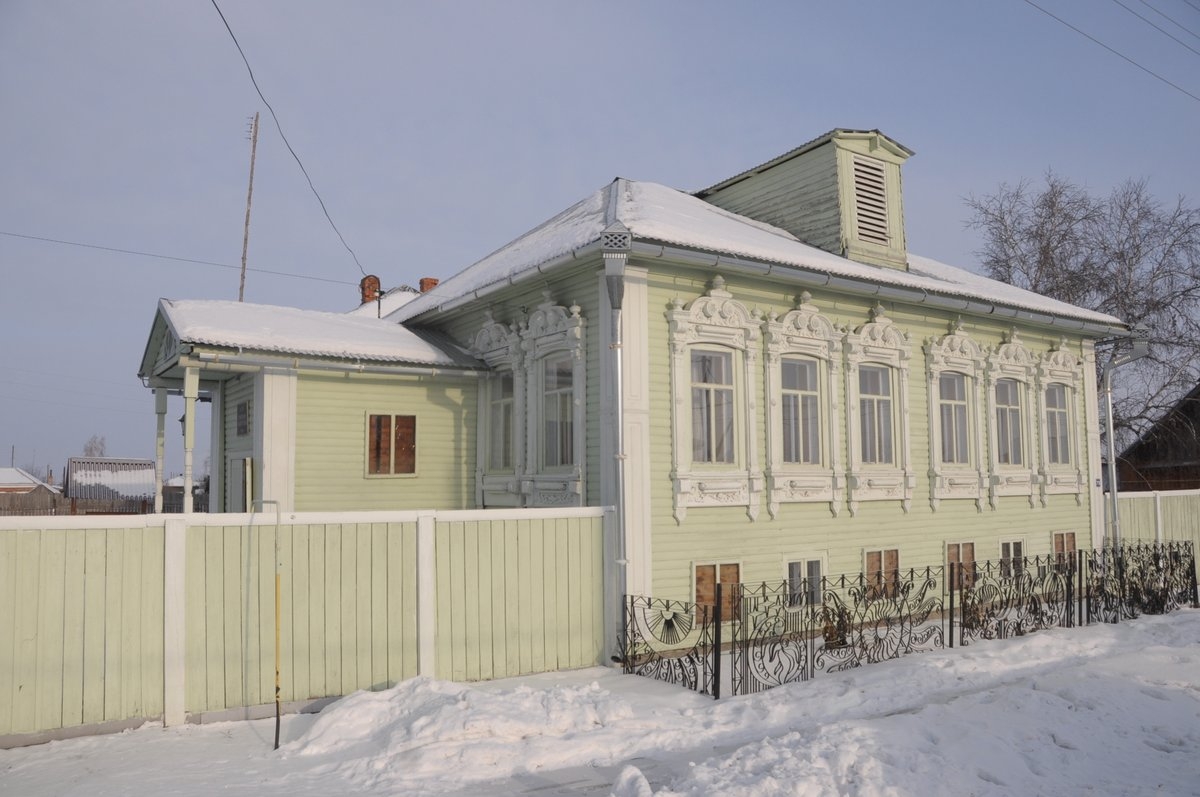 Селе покровском. Село Покровское Тюменская область музей Распутина. Дом музей Распутина Тюмень. Дом музей Распутина Тюменская область Тобольск. Дом-музей Григория Распутина в селе Покровском.