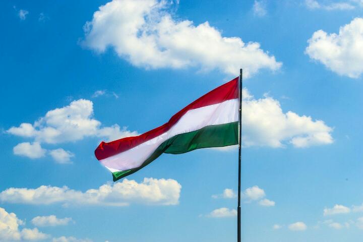 Флаг Венгрии 