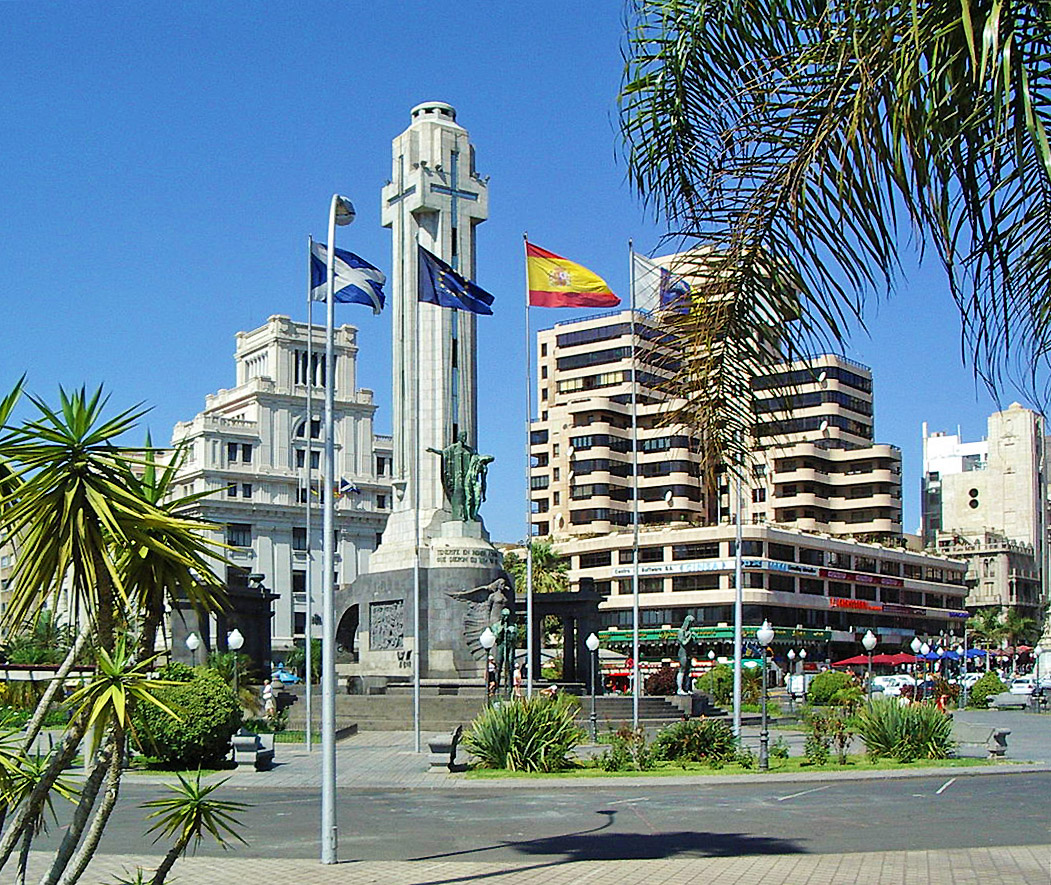 Санта де ла круз. Санта-Крус-де-Тенерифе Испания. Тенерифе Санта Крус. Santa Cruz de Tenerife Испания. Столица Тенерифе Санта-Круз.