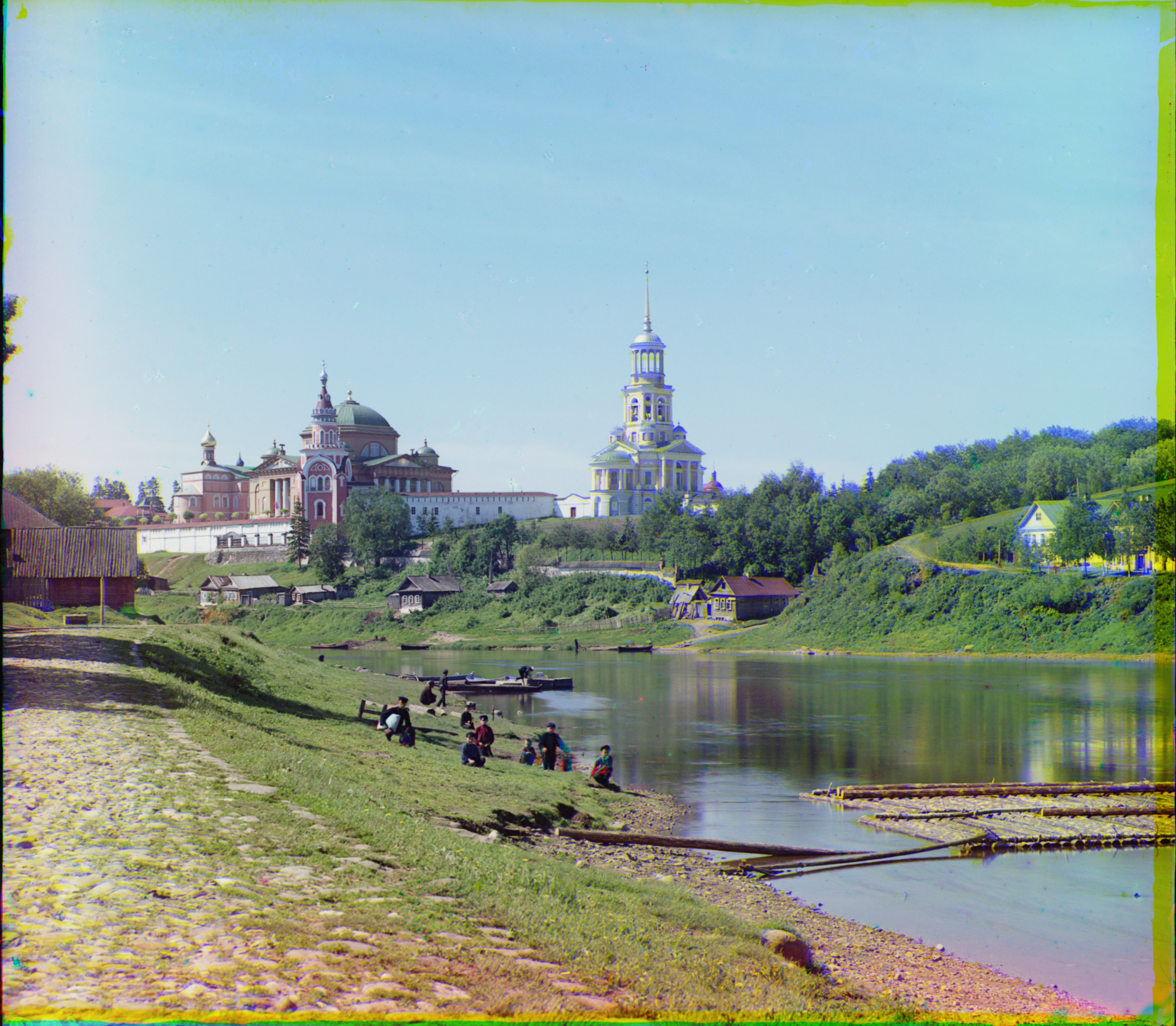 Вид на Борисоглебский монастырь от моста в начале XX века