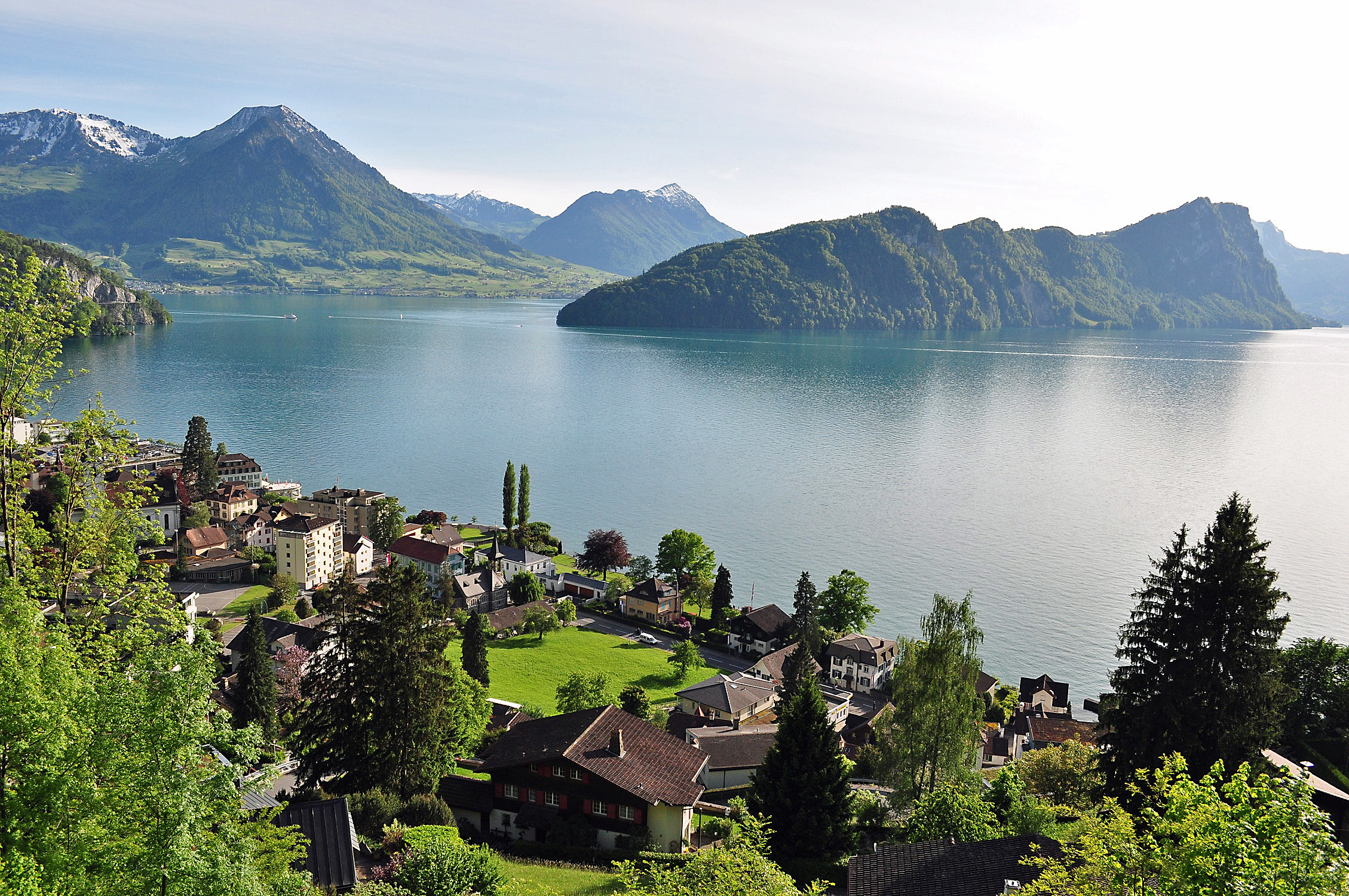 Швейцария какая. Швейцария Suisse. Озеро Фелен, Швейцария. Фирвальдштетское озеро. Цуг Швейцария.