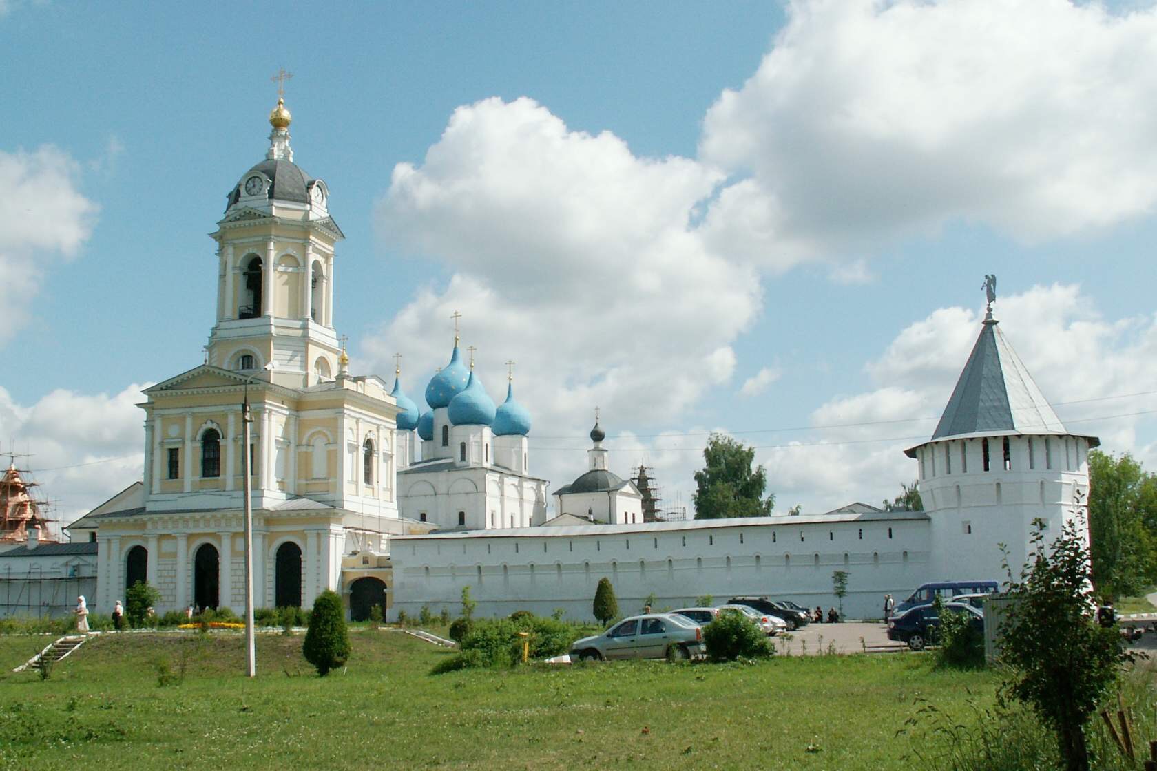 Московские действующие монастыри