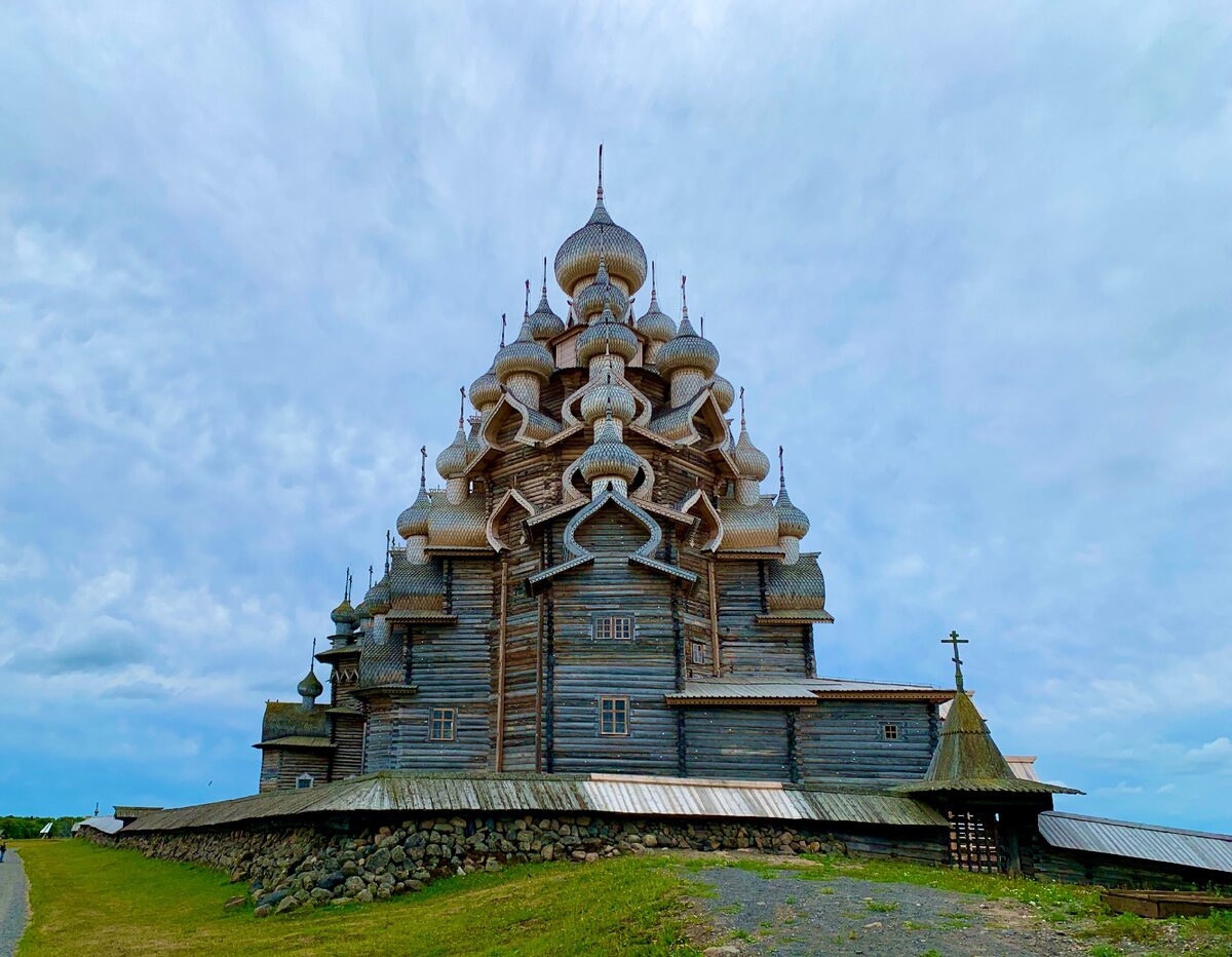 Как выглядит кижский погост