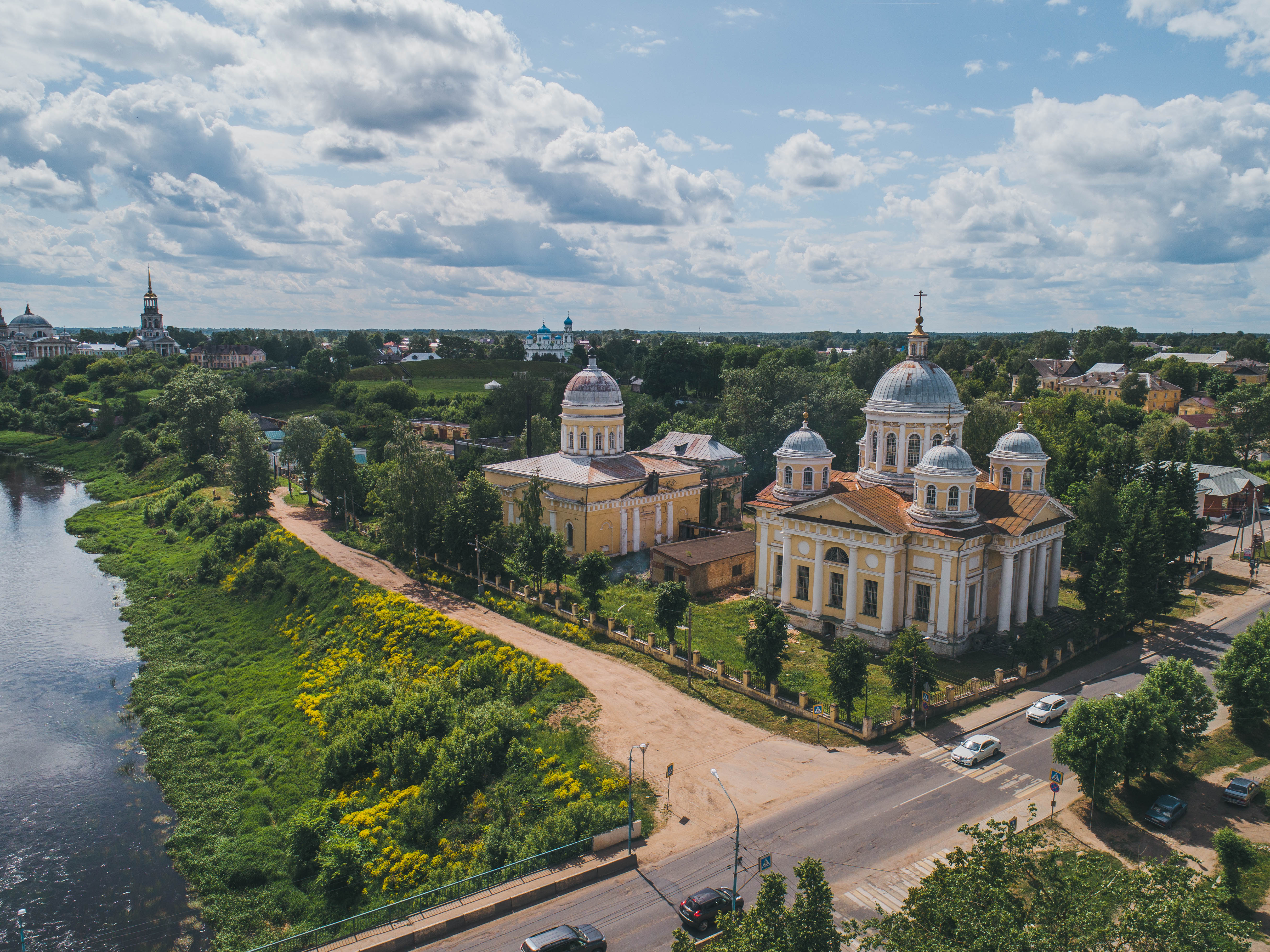 Тверь тверская обл. Спасо-Преображенский собор (Торжок). Тверь Торжок городок. Торжок Спасо-Преображенский собор фото. Торжок исторический центр.