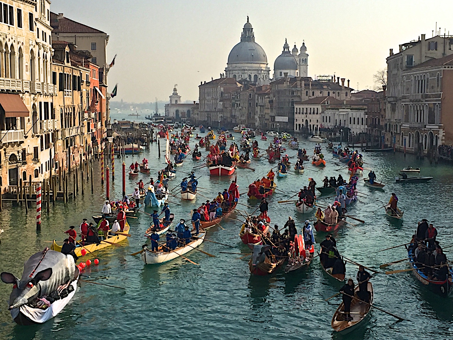 Venice перевод. Венеция. Венеция численность населения 2019. Венецианская Республика город Венеция. Венеция Тронкосо.