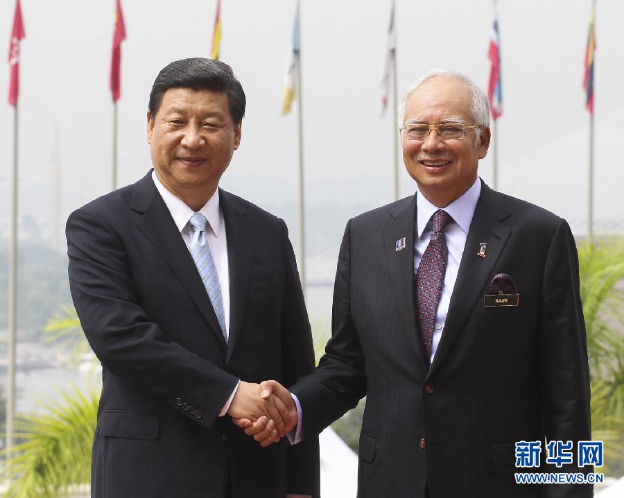 Премьер малайзии. Премьер-министр Малайзии и КНР. Премьер министр Малайзии.