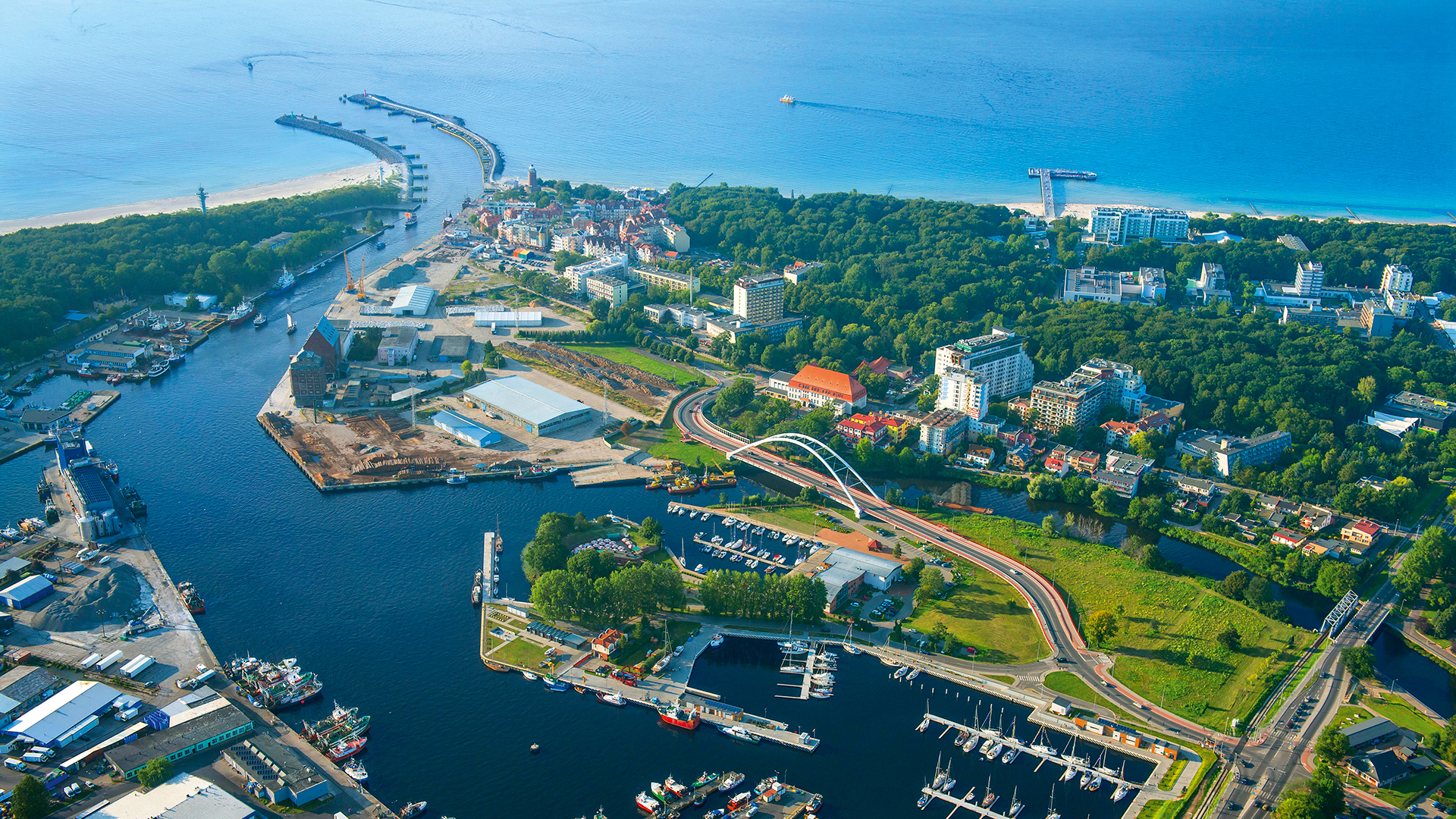 Колобжег польша. Kolobrzeg Польша. Колобжег. Польский город Колобжег. Колобжег Польша достопримечательности.