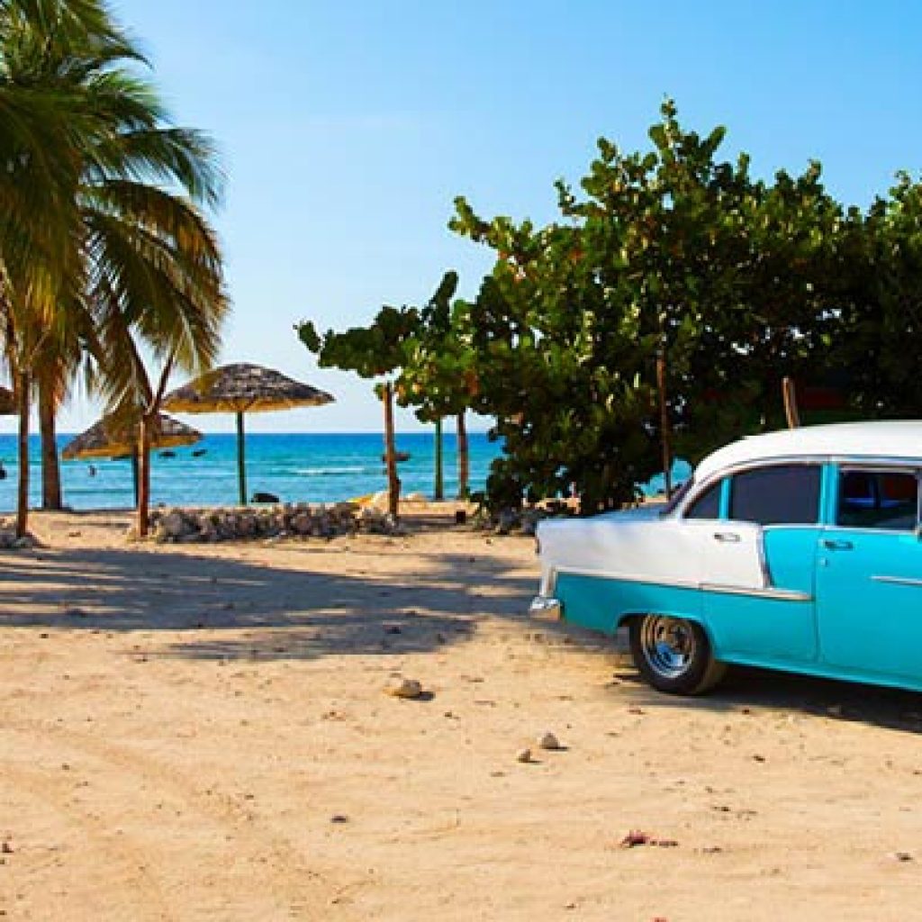 Полететь на кубу. Куба Гавана Варадеро машина. Путешествие на Кубу. Сантьяго де Куба фото пляжей. Зим на Кубе.