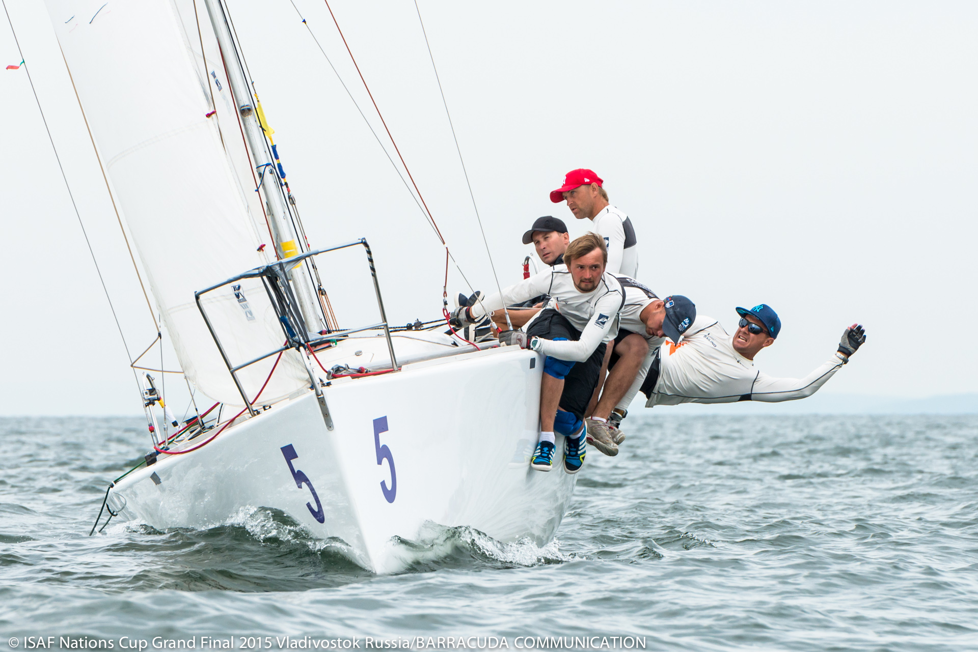 Sailing's. Владимир Липавский. Максим Таранов яхтсмен. Катрин Шабо яхтсмен. Соревнования на яхтах.